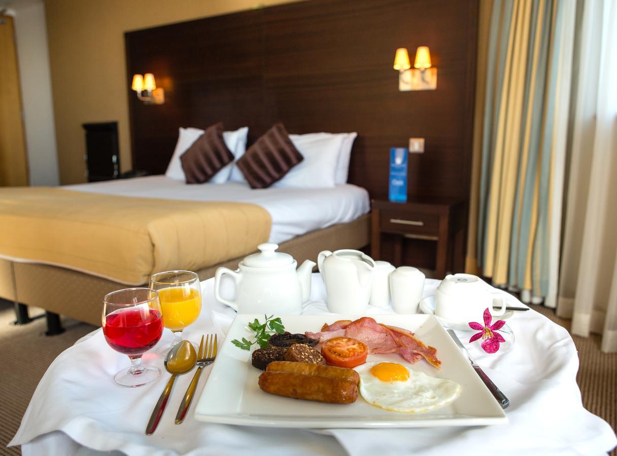 White Sands Hotel Портмарнок Экстерьер фото
